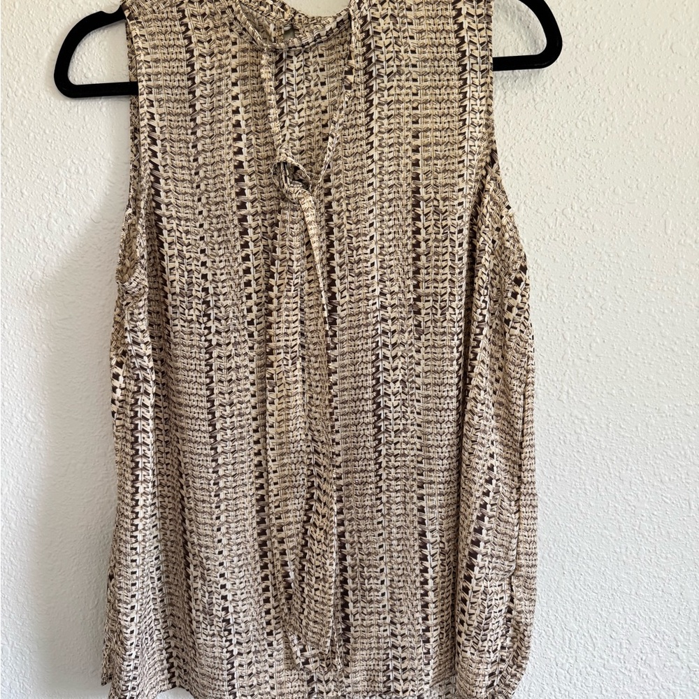 C Sleeveless Crochet Knit Blouse in Cream and Brown - Picture 1 of 9